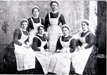 History Of The Nursing Uniform 114